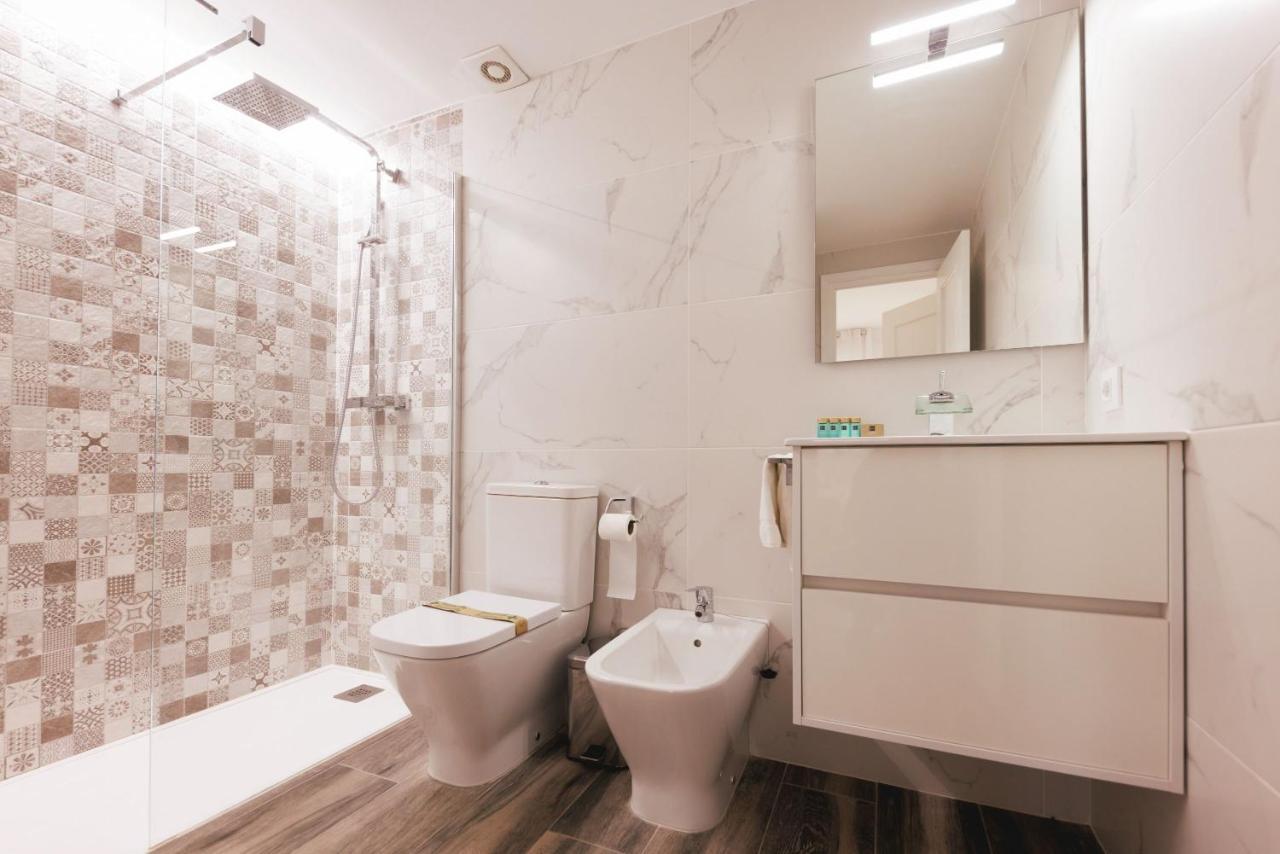 Bravissimo Pont De La Princesa, Comfortable 3-Bedroom Apartment خيرونا المظهر الخارجي الصورة