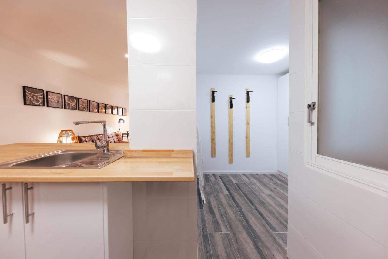 Bravissimo Pont De La Princesa, Comfortable 3-Bedroom Apartment خيرونا المظهر الخارجي الصورة